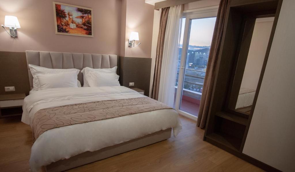 Agsel Hotel & Spa ติรานา ภายนอก รูปภาพ