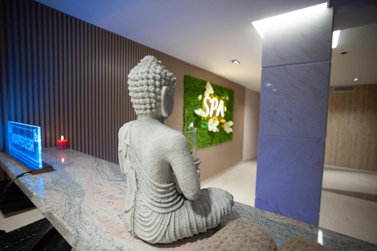 Agsel Hotel & Spa ติรานา ภายนอก รูปภาพ