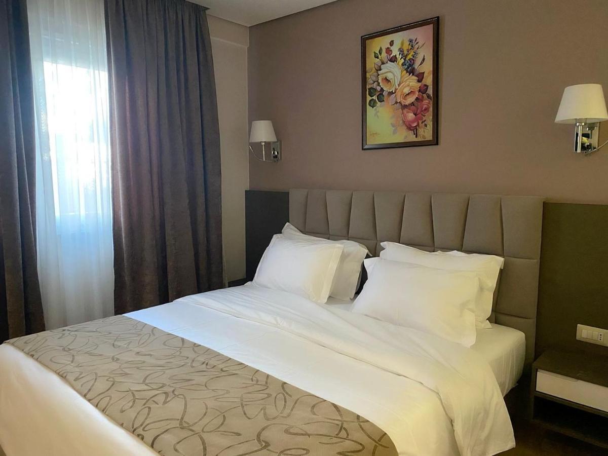 Agsel Hotel & Spa ติรานา ภายนอก รูปภาพ